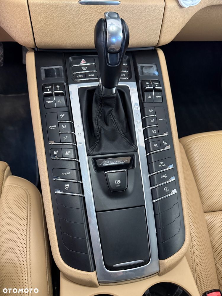 Porsche Macan PDK - 12