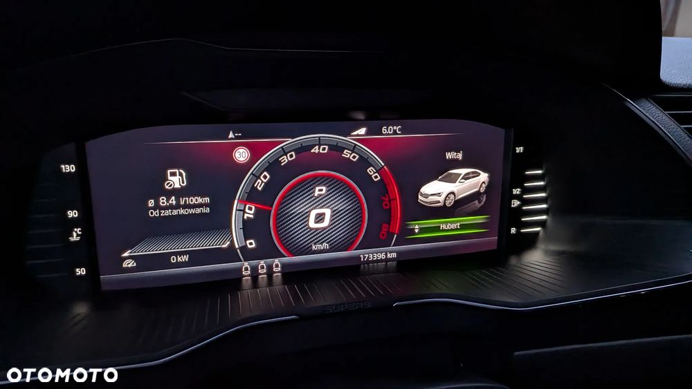 Skoda Superb 2.0 TSI DSG Sportline - 13