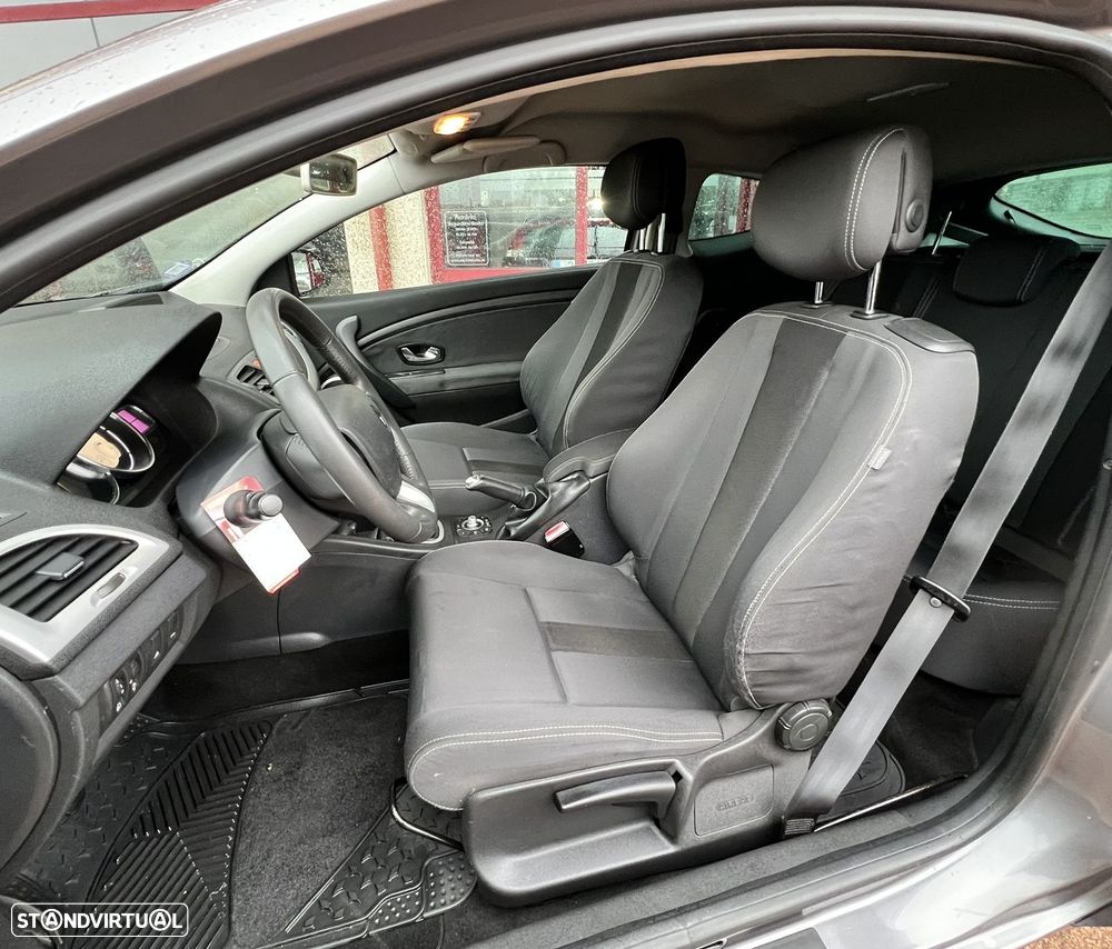 Renault Mégane Coupe - 9