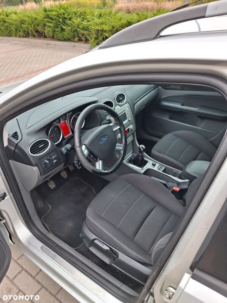 Ford Focus 1.6 16V Silver Magic - 9
