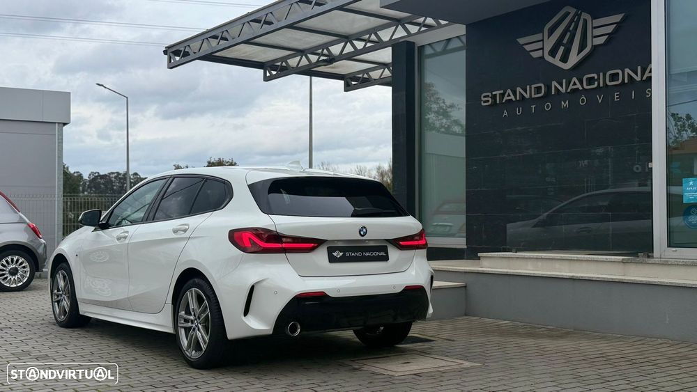 BMW 116 d Pack Desportivo M Auto - 10