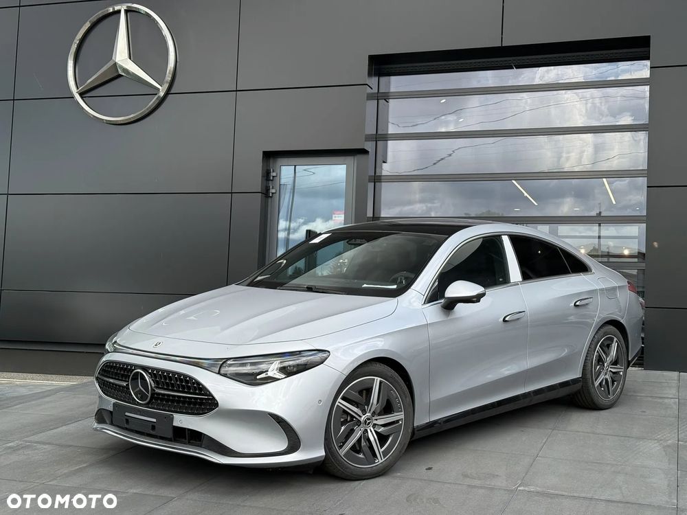 Mercedes-Benz CLA - 4