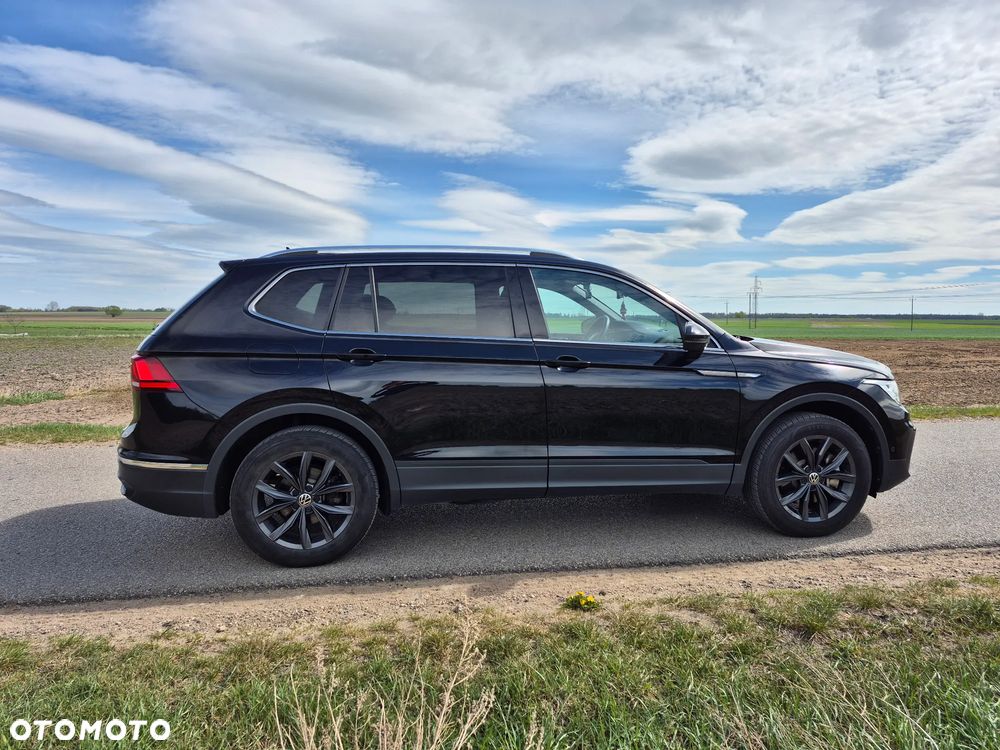 Volkswagen Tiguan - 9