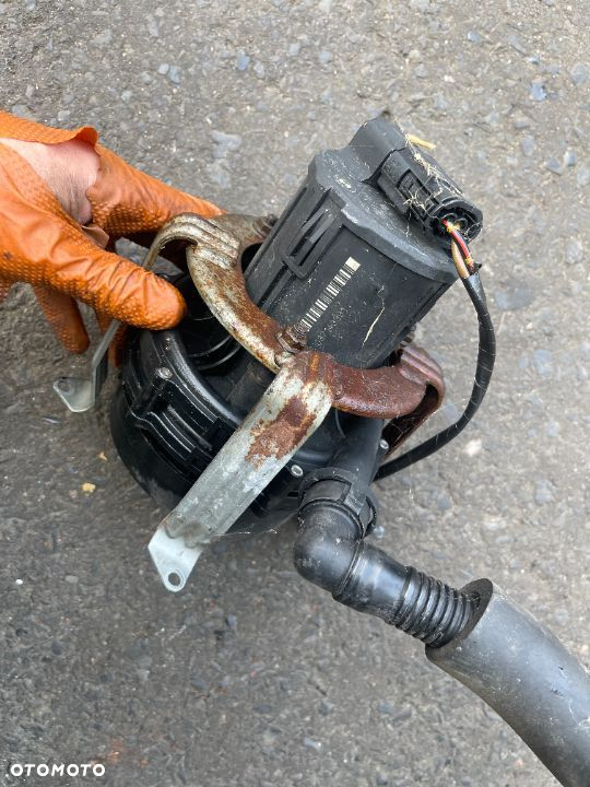Pompa powietrza wtórnego + przewód Bmw e39 - 3