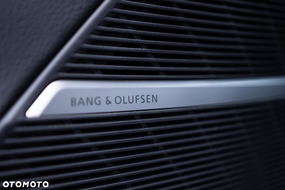 Audi RS Q8 - 19