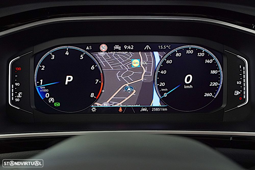 VW T-Roc 1.5 TSI R-Line DSG - 44