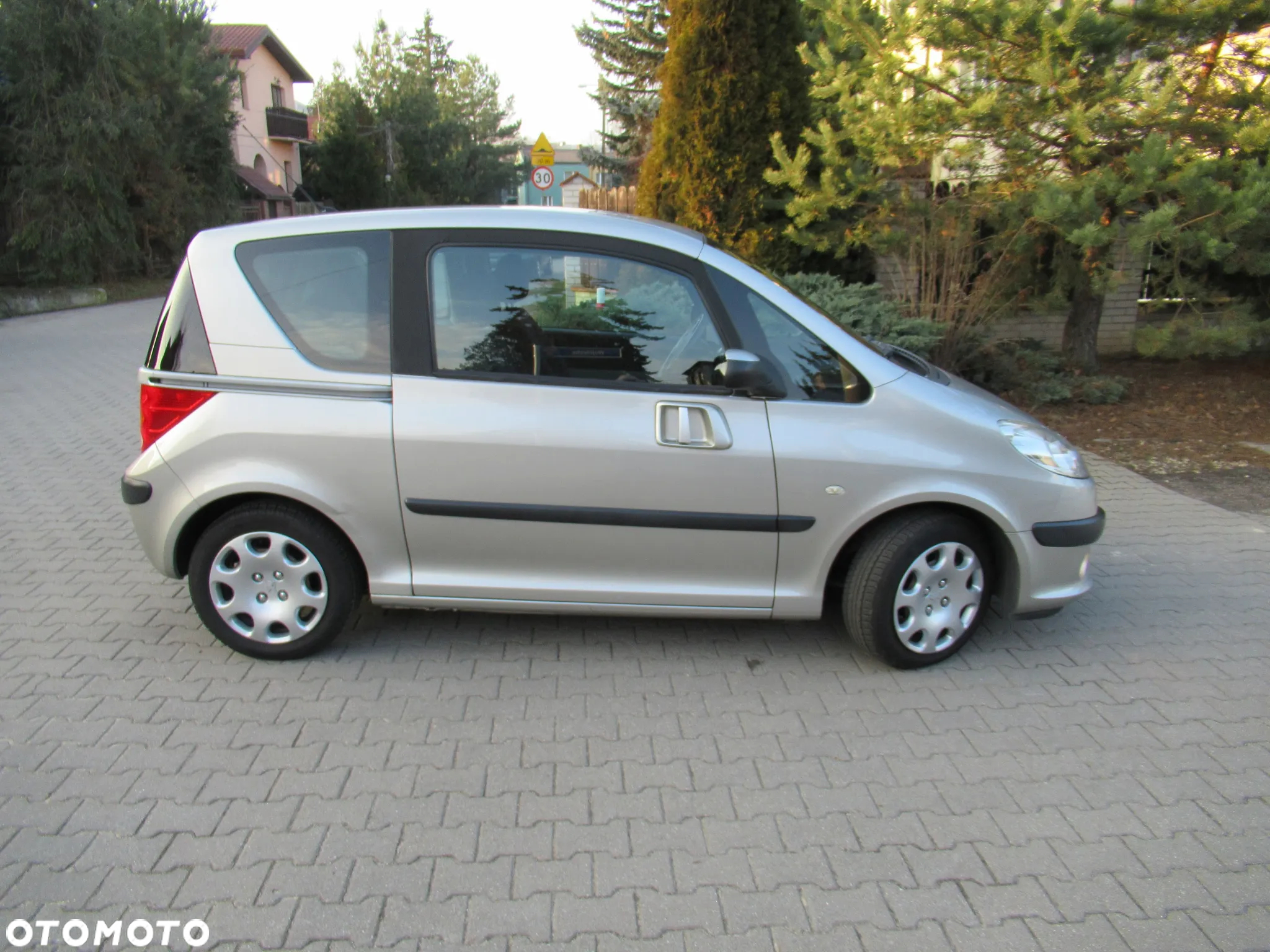 Peugeot 1007 75 Filou - 8