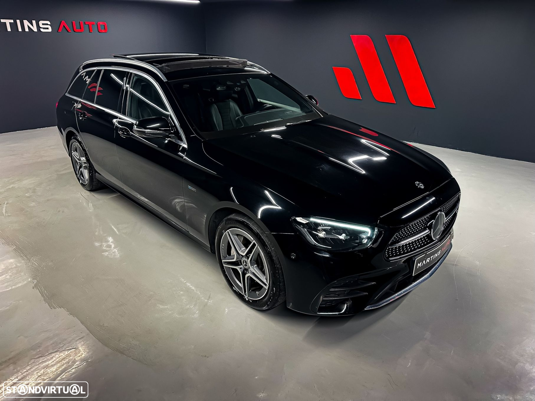 Mercedes-Benz E 300 - 6