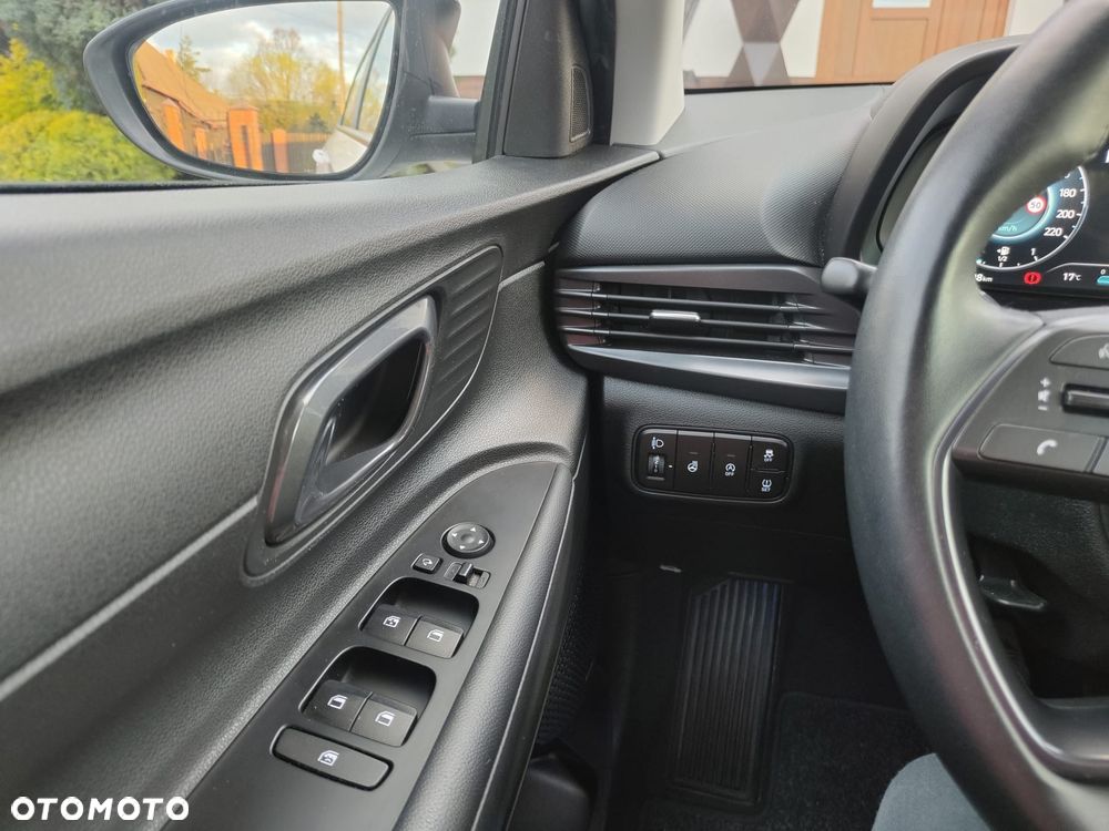 Hyundai i20 1.0 T-GDI 48V-Hybrid DCT Trend - 27