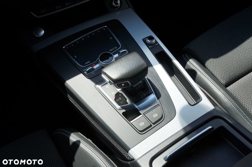 Audi Q5 2.0 TDI Quattro S tronic design - 20
