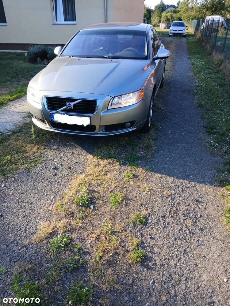 Volvo S80 - 1
