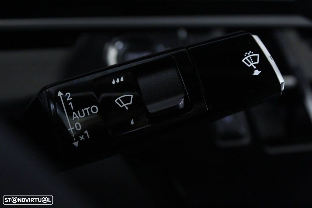 Peugeot 3008 1.2 Hybrid Allure e-DCS6 - 26