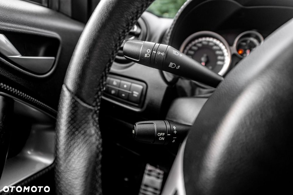 Alfa Romeo Mito - 25