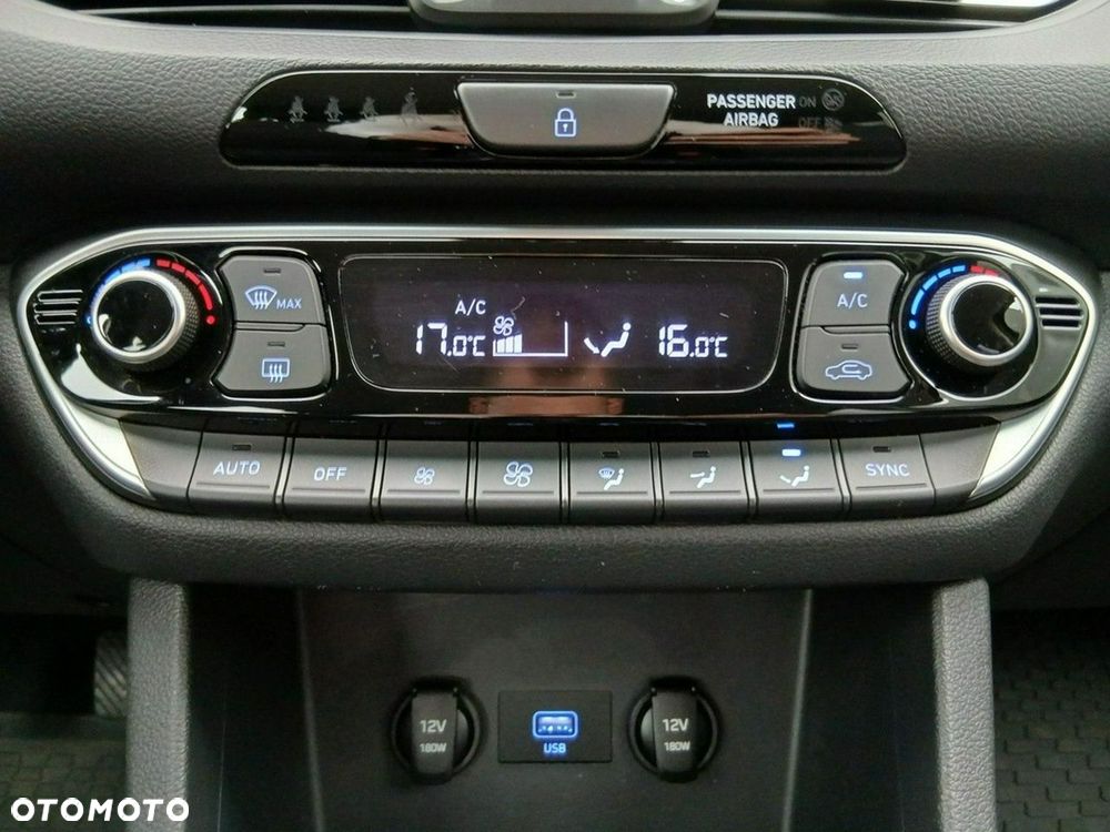 Hyundai i30 1.0 T-GDI Smart - 22