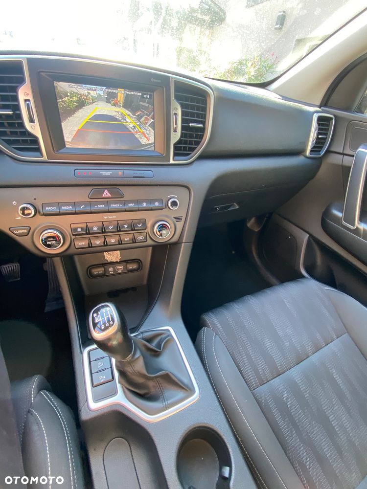 Kia Sportage - 16