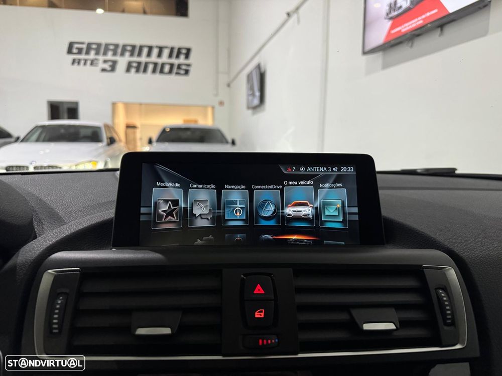 BMW 220 i Aut. M Sport - 13