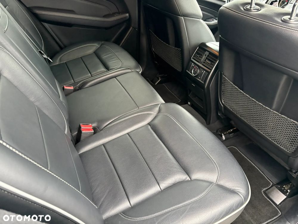 Mercedes-Benz ML 350 BlueTEC 4MATIC 7G-TRONIC - 27