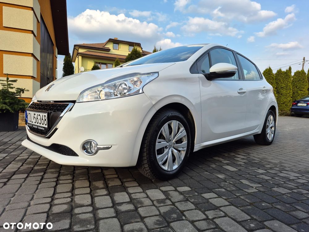 Peugeot 208 1.4 HDi Active - 1
