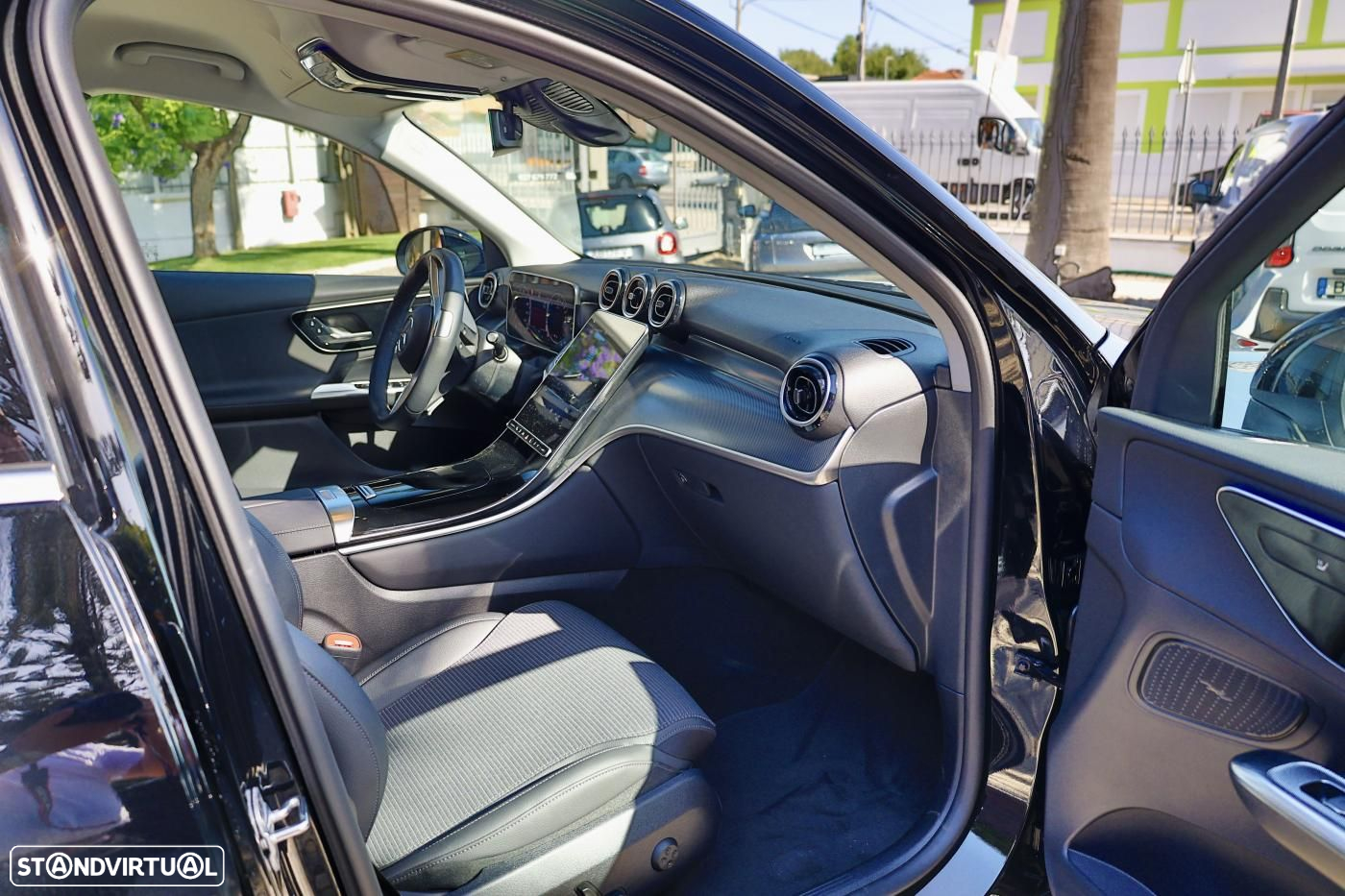 Mercedes-Benz GLC 300 e 4Matic - 8
