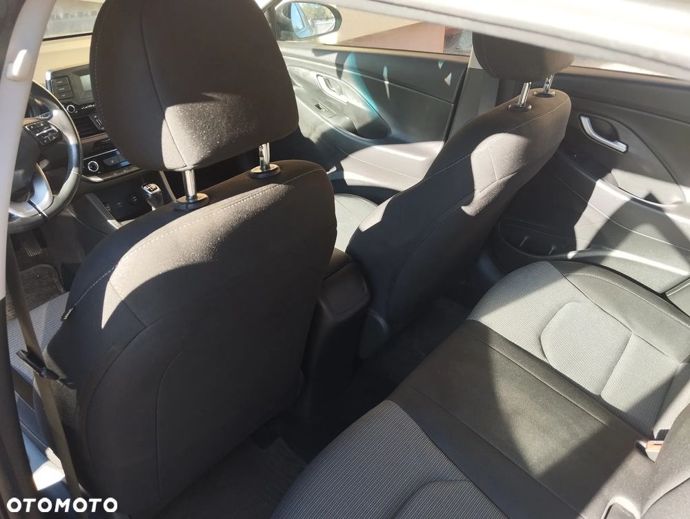 Hyundai i30 1.4 Classic + - 7