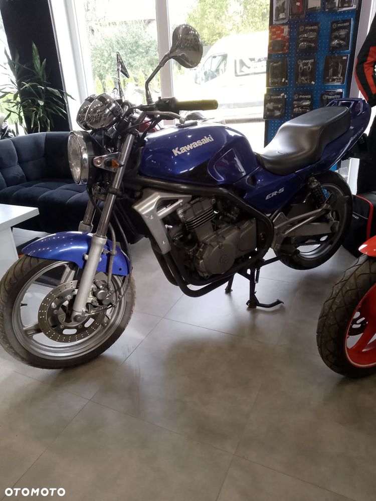 Kawasaki ER - 7