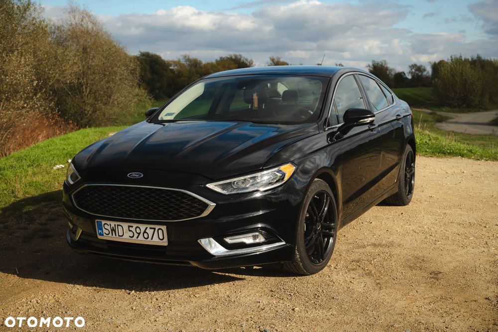 Ford Fusion - 1