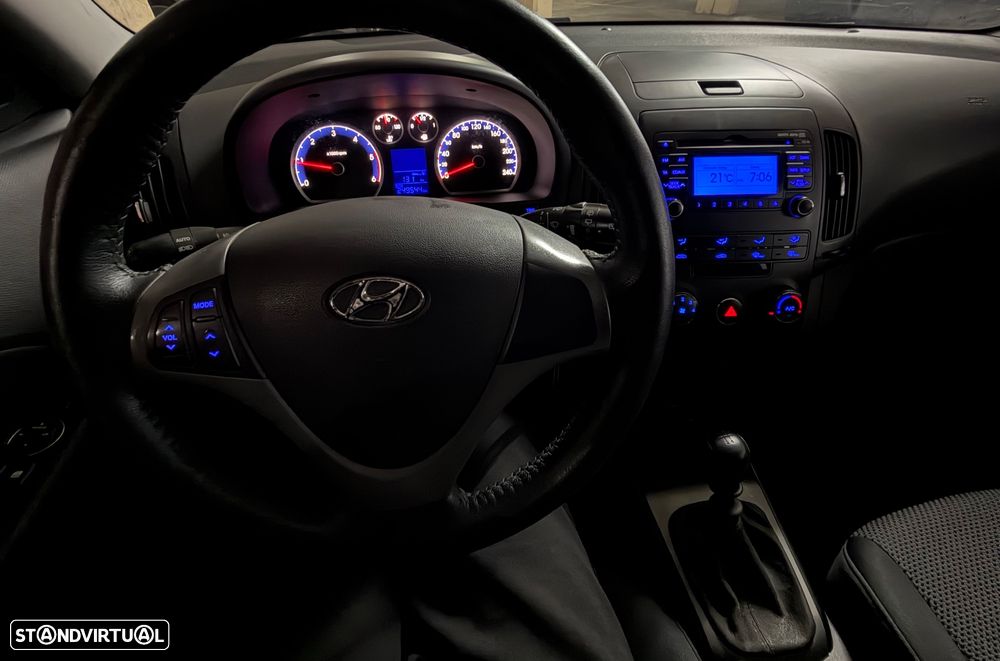 Hyundai i30 CW 1.6 CRDi Comfort - 14
