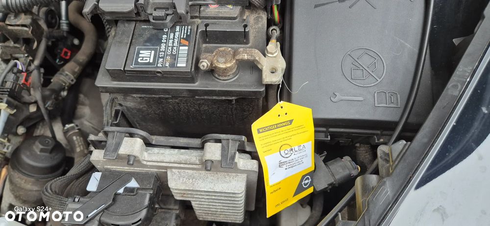 Opel Corsa 1.4 16V Color Edition - 30