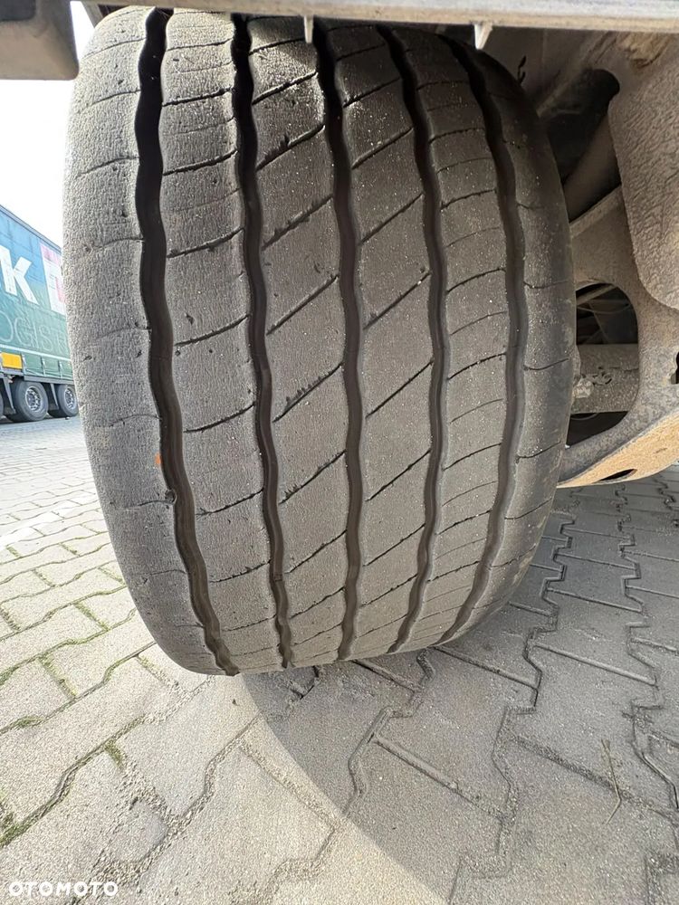 Krone SAF/ OŚ PODNOSZONA / MEGA - 10