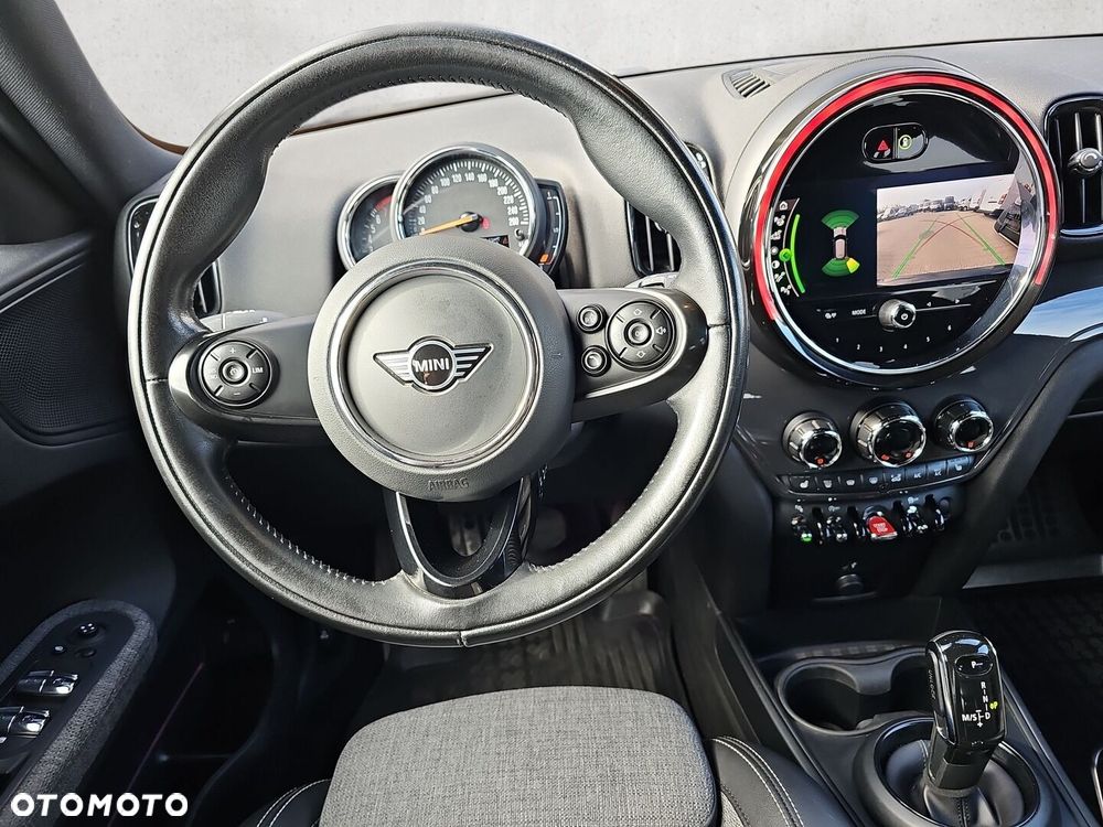 MINI Countryman Cooper Classic Trim - 17
