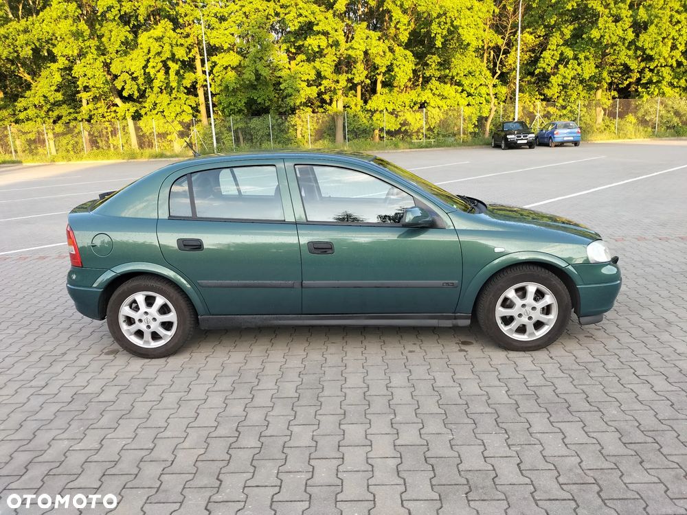 Opel Astra - 6