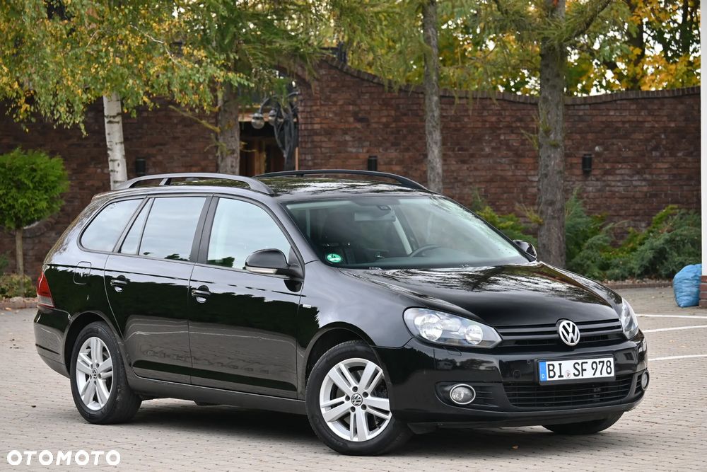 Volkswagen Golf 2.0 TDI DPF MATCH - 8