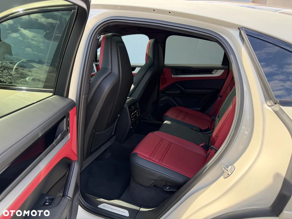 Porsche Cayenne - 11