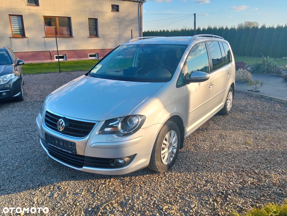 Volkswagen Touran 1.6 - 1
