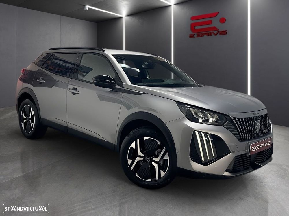 Peugeot 2008 1.2 PureTech Allure EAT8 - 4