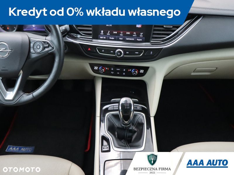 Opel Insignia - 14