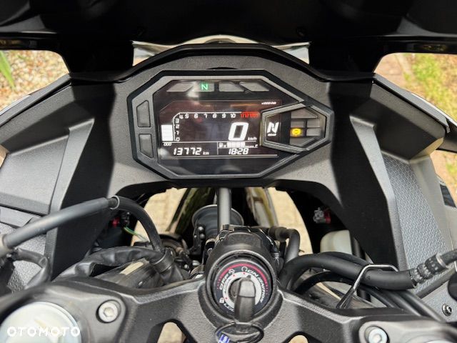 Kawasaki Ninja 500 - 4
