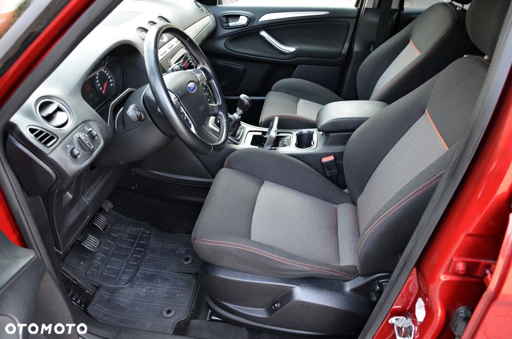 Ford S-Max 2.0 TDCi DPF Gold X - 27