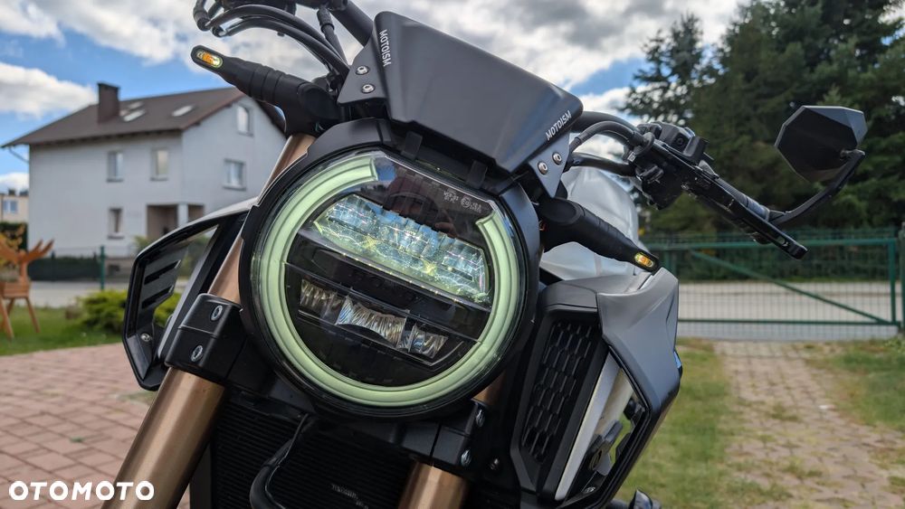 Honda CB - 25
