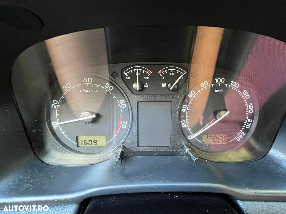 Skoda Octavia 1.6 - 3