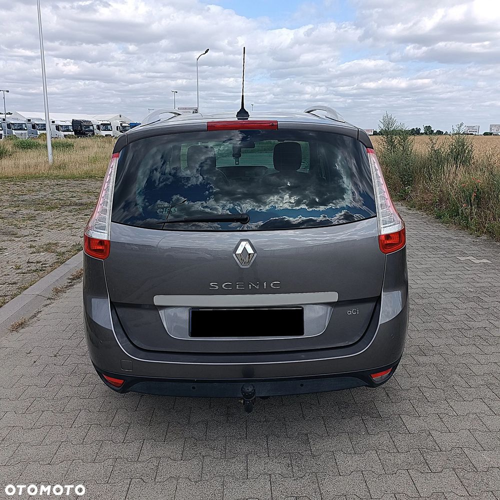 Renault Scenic dCi 110 LIMITED - 13