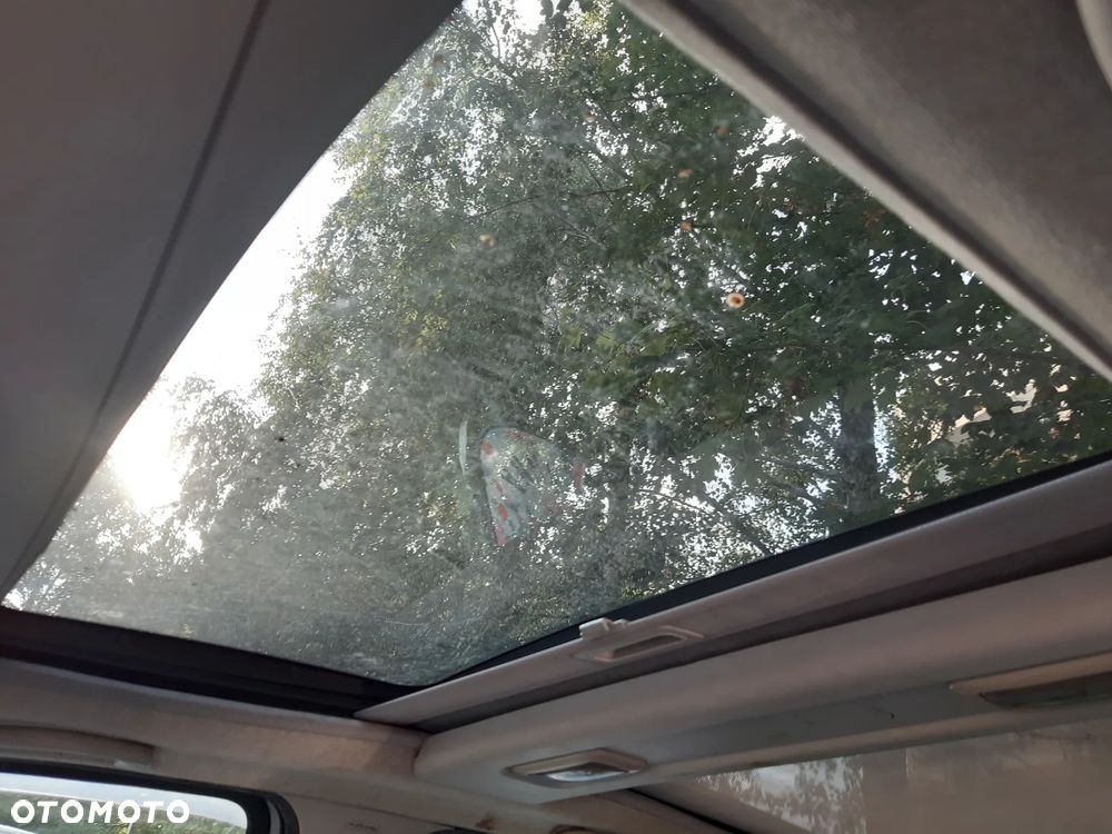 Fiat Idea 1.4 16V Active - 10