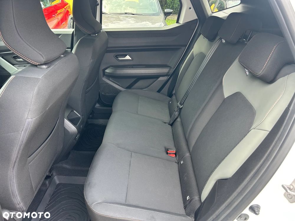 Dacia Duster 1.6 Full Hybrid 140 Extreme MMT - 16