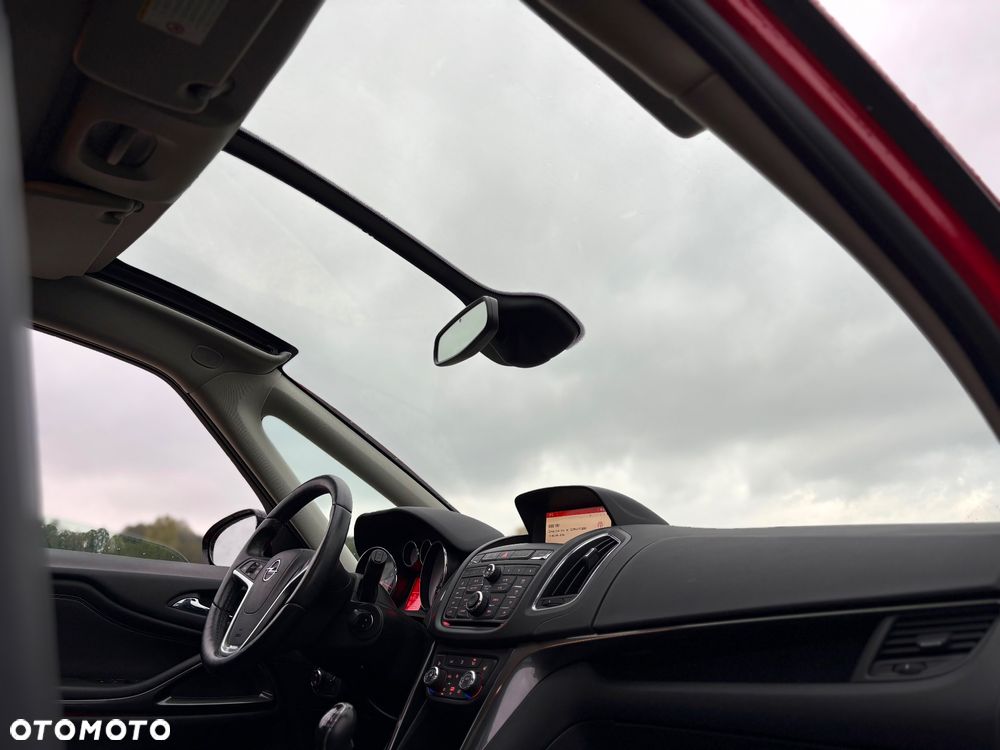 Opel Zafira 1.6 T SIDI Cosmo S&S EU6 - 29
