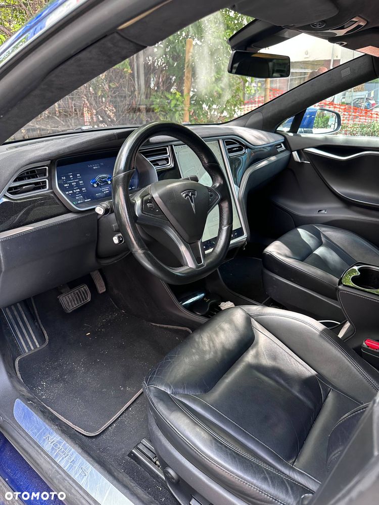 Tesla Model S Long Range Plus - 9