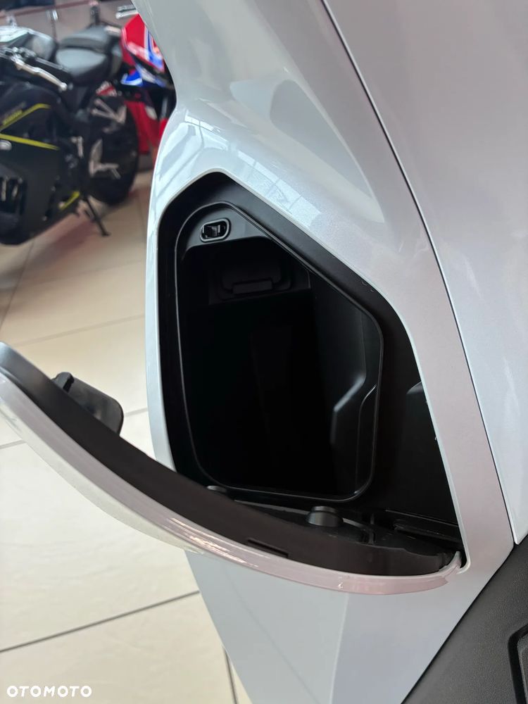 Honda SH - 11