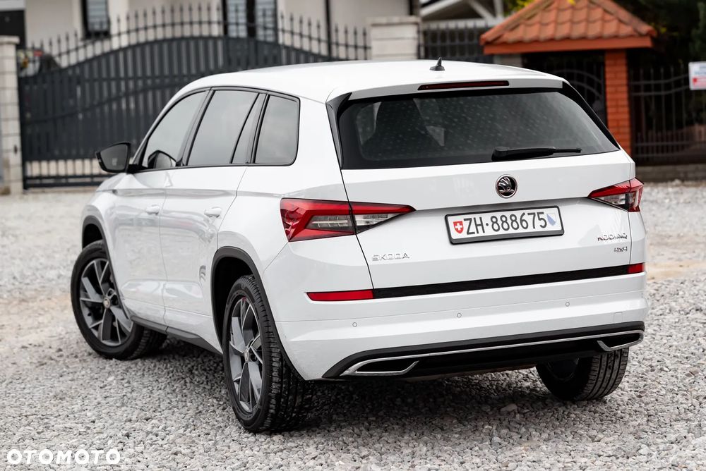 Skoda Kodiaq 2.0 TSI 4x4 DSG Sportline - 12