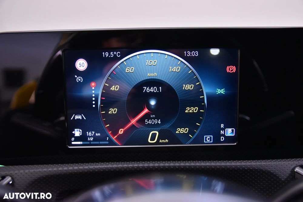 Mercedes-Benz A 220 - 10