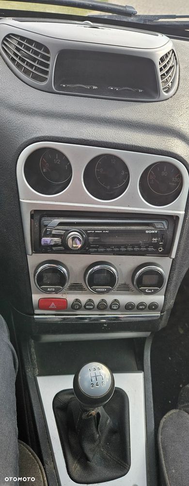 Alfa Romeo 156 1.9 JTD Distinctive - 9