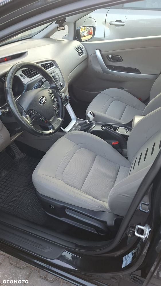 Kia Ceed 1.6 GDI L - 10
